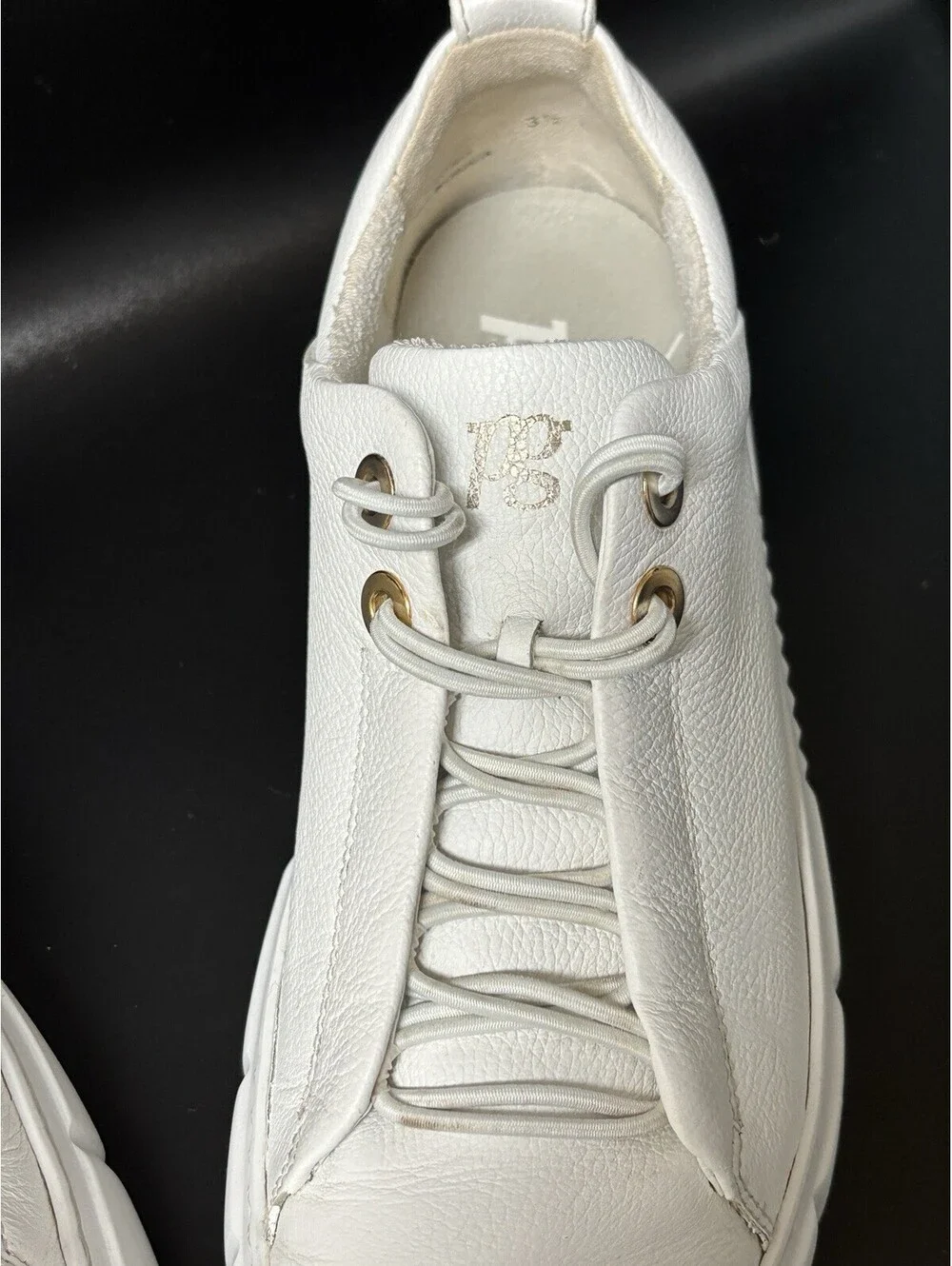 Paul Green Faye Sneaker in White Italian Leather and Gold Detailing Size 6 $378